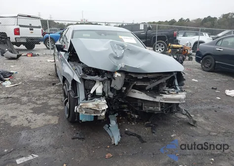 2022 Honda Accord Hybrid Sport z USA, uszkodzony, nr VIN 1HGCV3F20NA044298